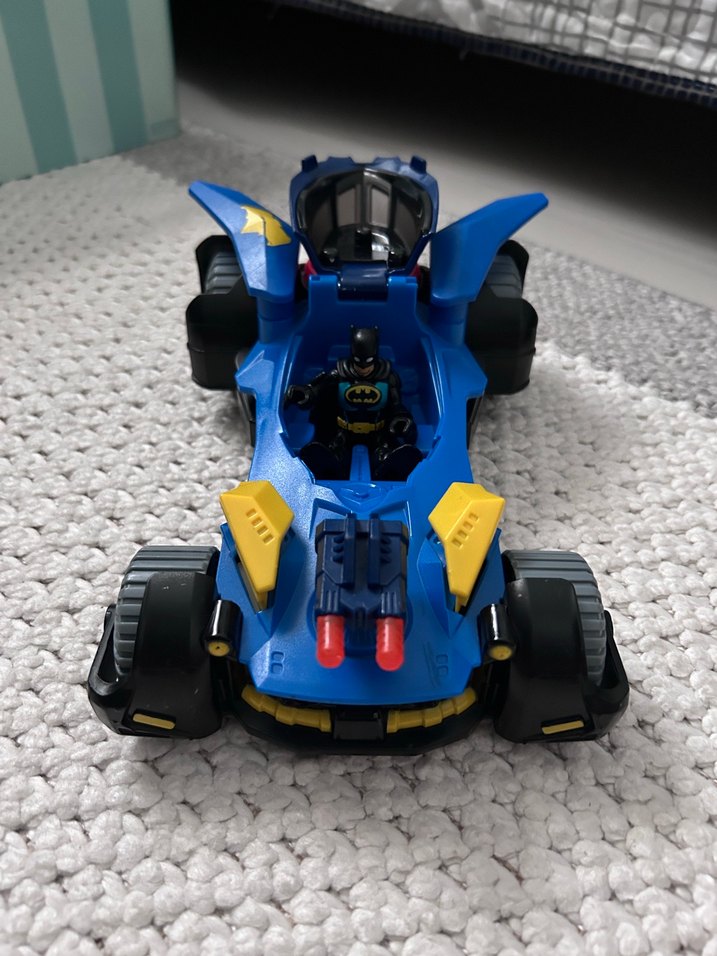 Batman Koyu Mavi Oyuncak Araba - Görsel 5