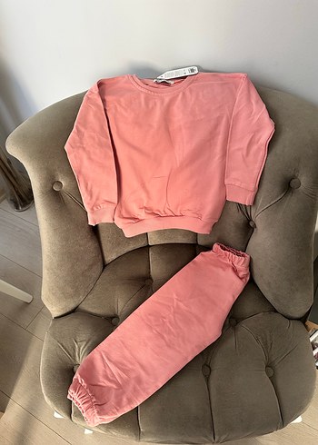 Kız Çocuk Pembe Rahat Takım - Görsel 2