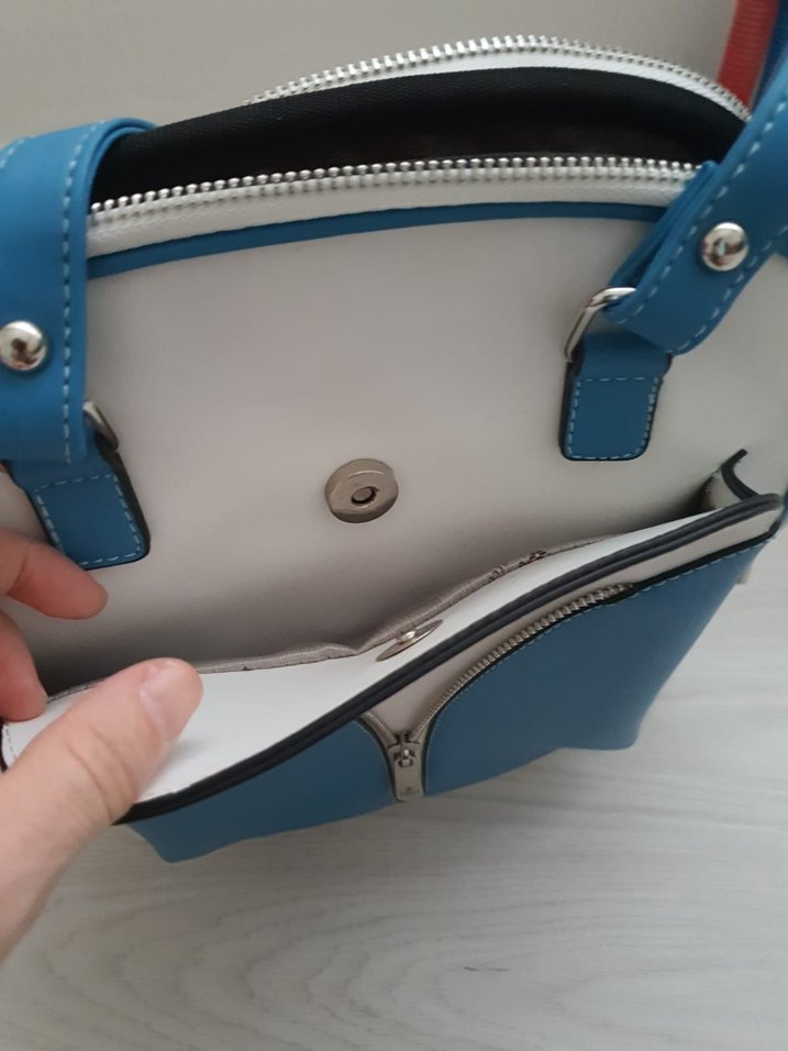 Kadın Mavi Deri Fermuarlı Sırt Çantası - Görsel 2