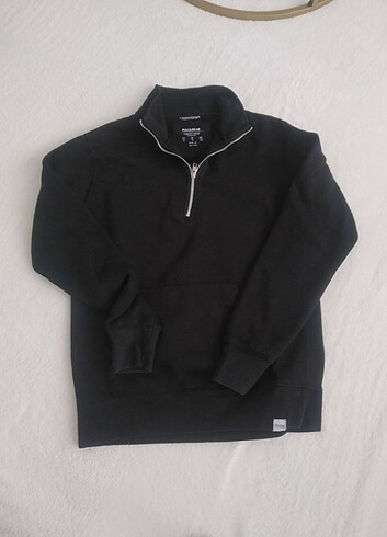 Siyah sweatshirt
