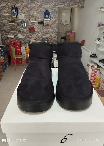 Kahverengi Süet Kürklü Kadın Botları - Görsel 6