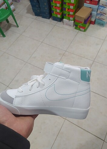 Nike Tarz unisex çocuk spor ayakkabı