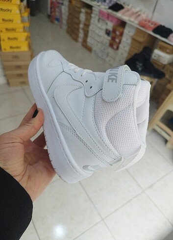 Nike Nike court borough spor ayakkabı