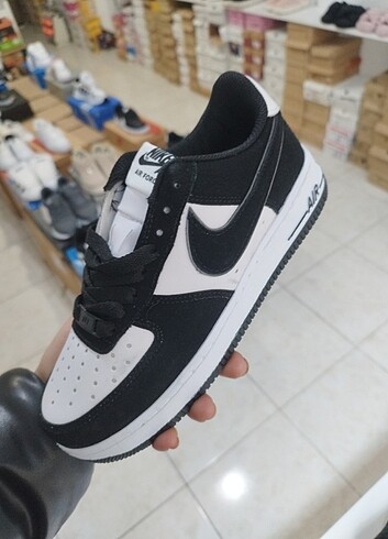 NİKE DUNK LOW RETRO 