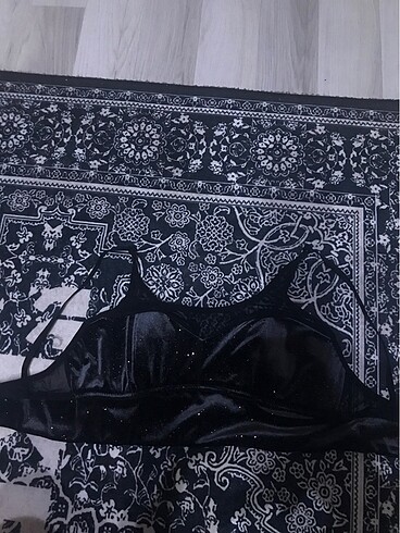 penti bustiyer crop