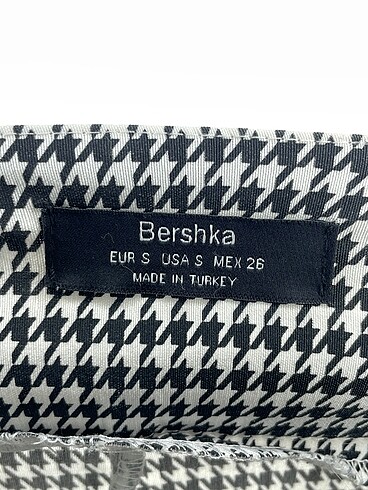 Bershka Düz Kesim %70 İndirimli. - Görsel 4