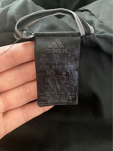 xs Beden siyah Renk Adidas Kaz Tüyü Mont