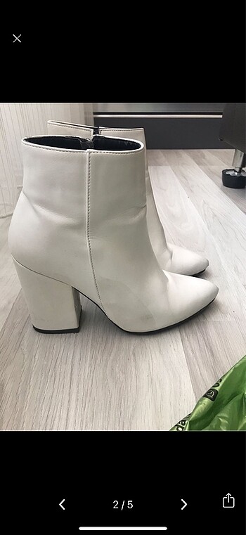 Diğer Beyaz topuklu bot