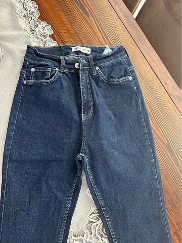 Zara İspanyol paça jean