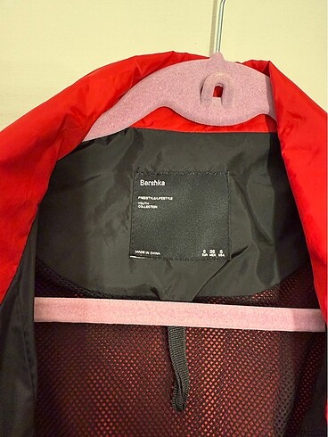 BERSHKA RÜZGARLIK - Görsel 3