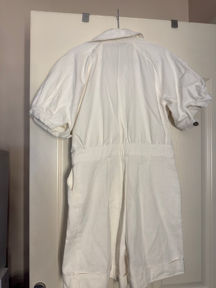 Kadın Beyaz  Düğmeli Kısa Tulum - Görsel 5