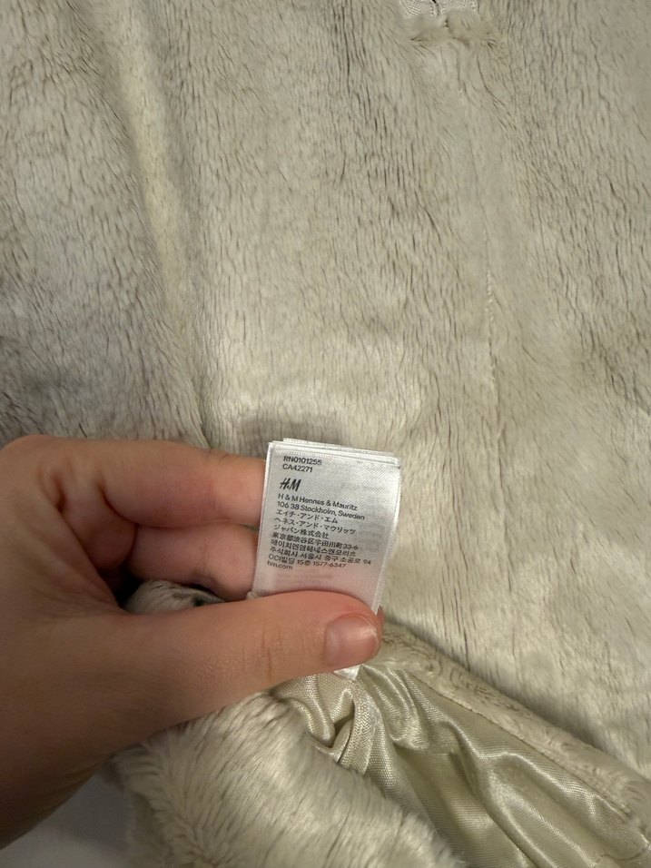 Krem Kısa Kollu Kadın Suni Kürk Üst - Görsel 4