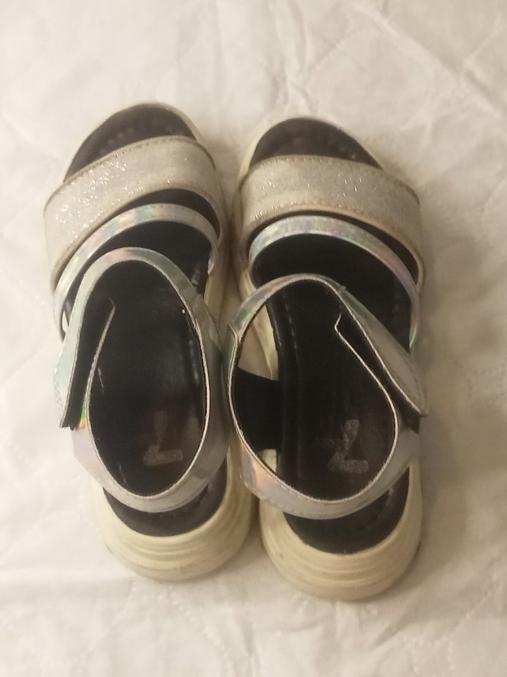 Gri çocuk sandaleti - Görsel 3