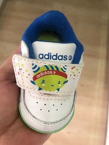 Erkek bebek Adidas panduf ayakkabı
