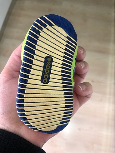 Adidas Erkek bebek Adidas panduf ayakkabı