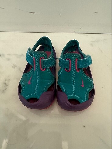 Nike bebek sandalet