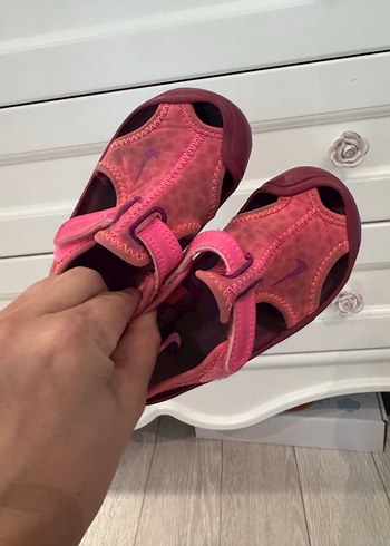 22 Beden pembe Renk Kız Çocuk Pembe Nike Sandalet