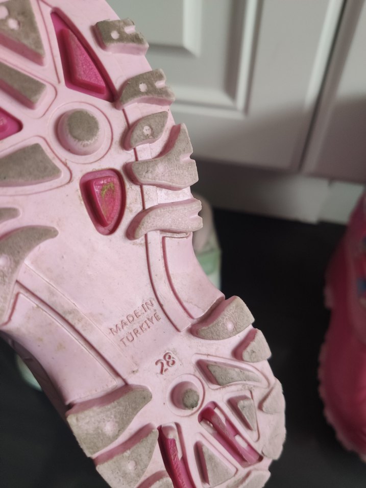 Kız Çocuk Pembe Baskılı Cırt Cırtlı Spor Ayakkabı - Görsel 3