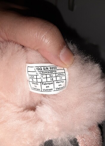 Bebek ugg patik