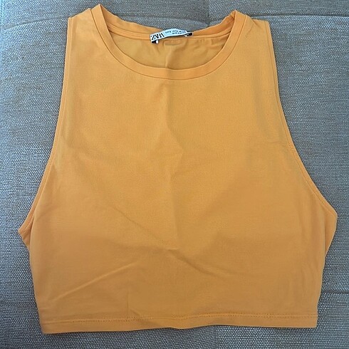 Zara turuncu crop