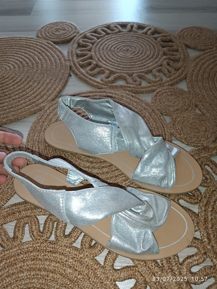 Gri Kadın Sandalet - Görsel 2