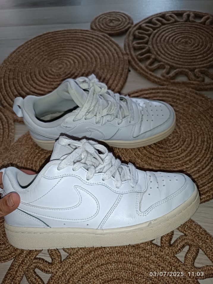 Nike Beyaz Kadın Spor Ayakkabı - Görsel 3