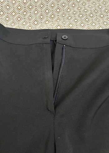 Kürk Detaylı Siyah Kadın Kumaş Pantolon - Görsel 4