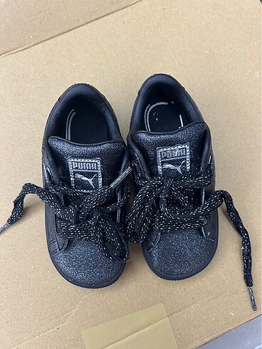 25 Beden Puma Spor Ayakkabı
