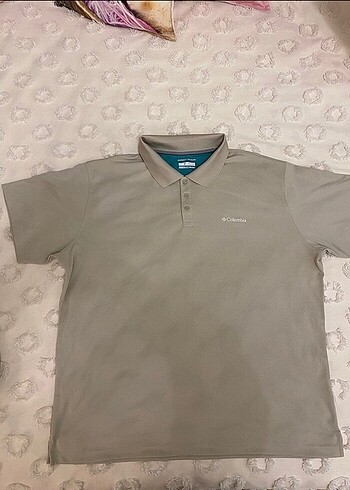 columbia tshirt