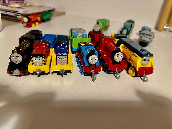 Thomas ve arkadaşları