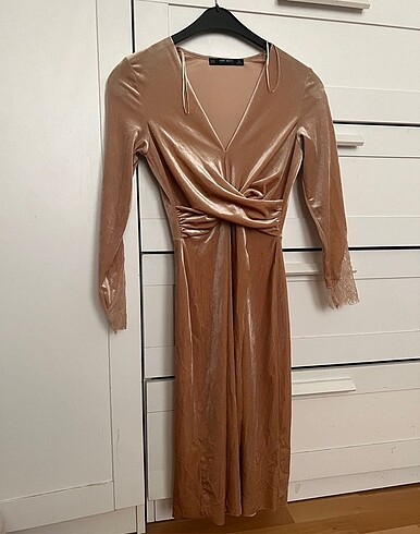Zara midi boy elbise