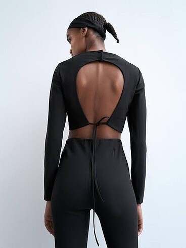 Zara crop bluz