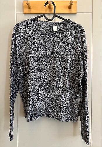 H&M Kazak