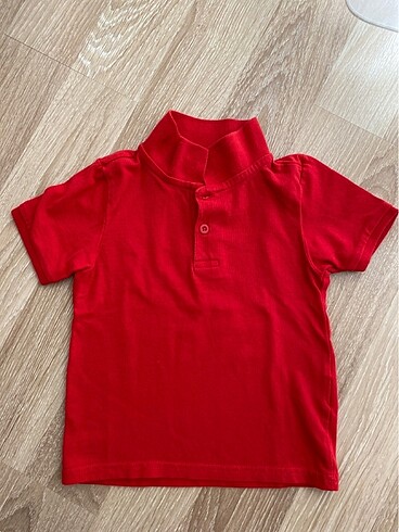 Lcw kırmızı tshirt
