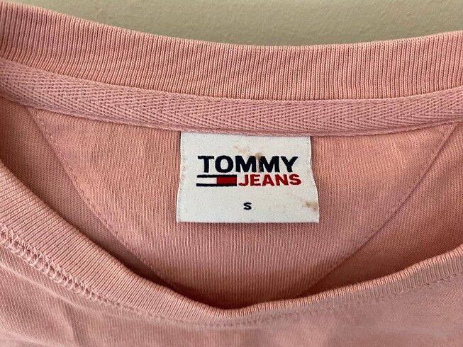 s Beden Tommy Orijinal marka 36 beden önü işlemeli pembe tişört
