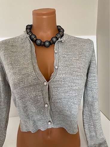 s Beden gri Renk İnci düğmeli H&M marka gri kısa örme triko yumuşacık hırka