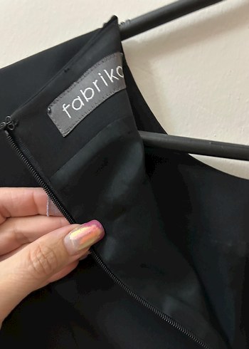 36 Beden Fabrika Siyah yuvarlak Yaka fermuar detaylı Ofis Elbisesi