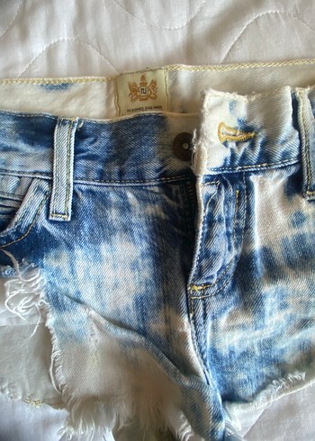 River Island Kadın Mavi Tie-Dye Mini Denim Şort