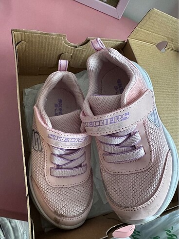 Skechers Işıklı çocuk ayakkabısı