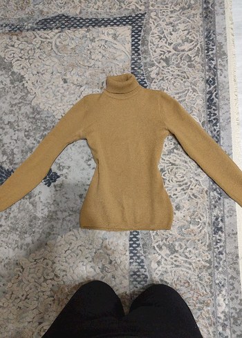 Kürklü Boğazlı Bej Kadın Kazak - Görsel 2