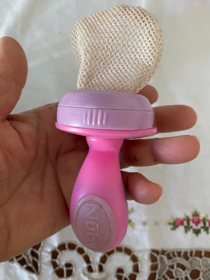 Mavi Pastel Bebek Biberonu ve Meyve Emziği - Görsel 4