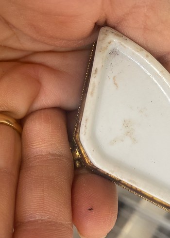 Çiçek Desenli Çok Renkli Pudra Kutusu - Görsel 6