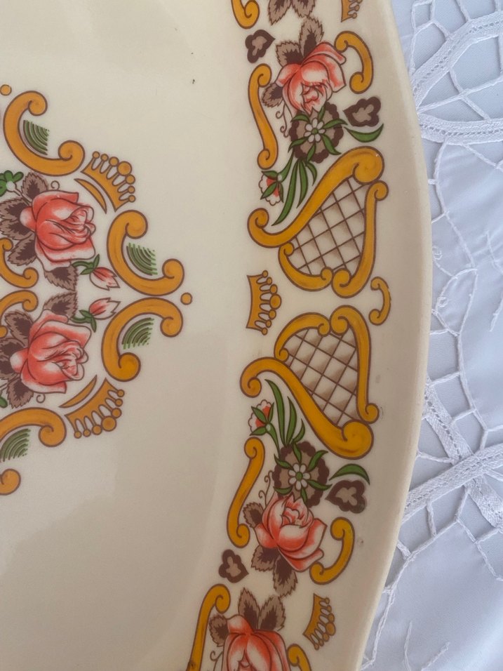 Çiçek Desenli Bej Servis Tabağı - Görsel 2