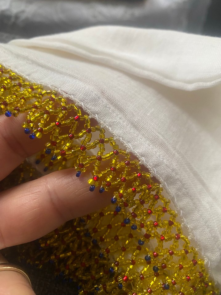 Boncuk İşlemeli Beyaz Kadın Fular - Görsel 4