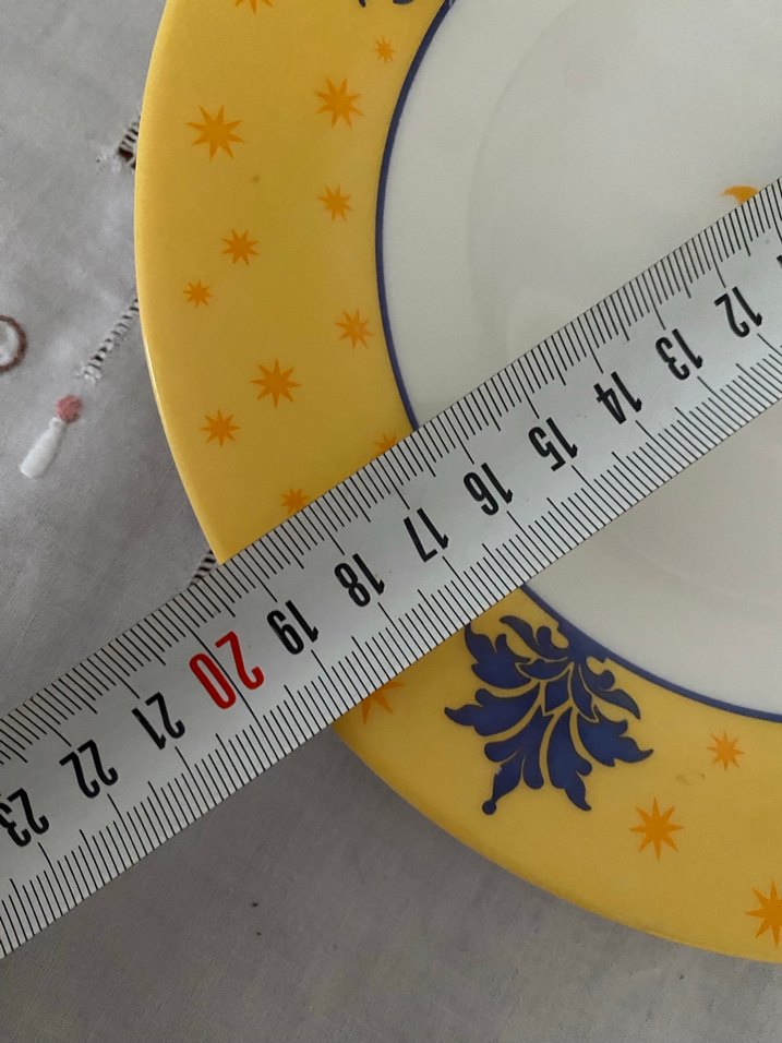 Sarı Kenarlı Dekoratif Yemek Tabakları - Görsel 5