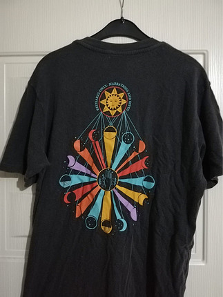 UO tshirt