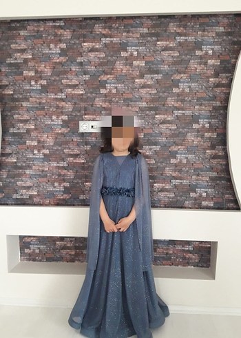 Uzun Kollu Drapeli cocuk abiye - Görsel 3