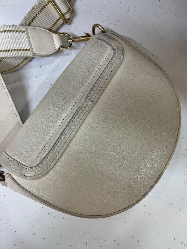 Bej Deri Kadın Çantası - Görsel 3