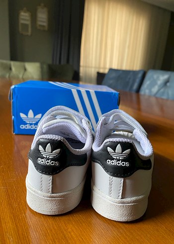 Erkek Çocuk Beyaz Spor Ayakkabı Adidas - Görsel 3