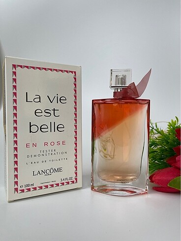 Lancome la vie est belle en rose